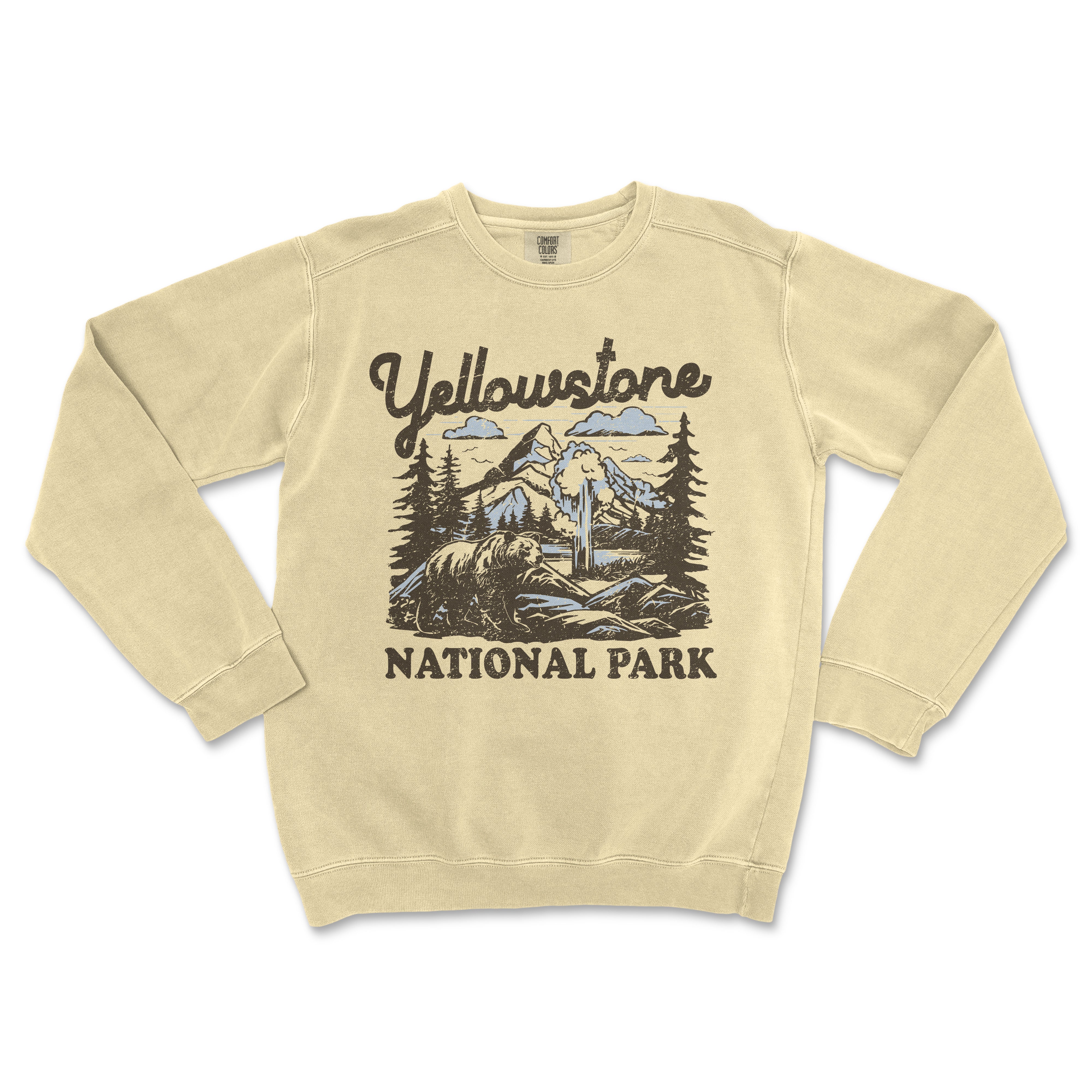 a sweatshirt with the words yellowstone national park on it