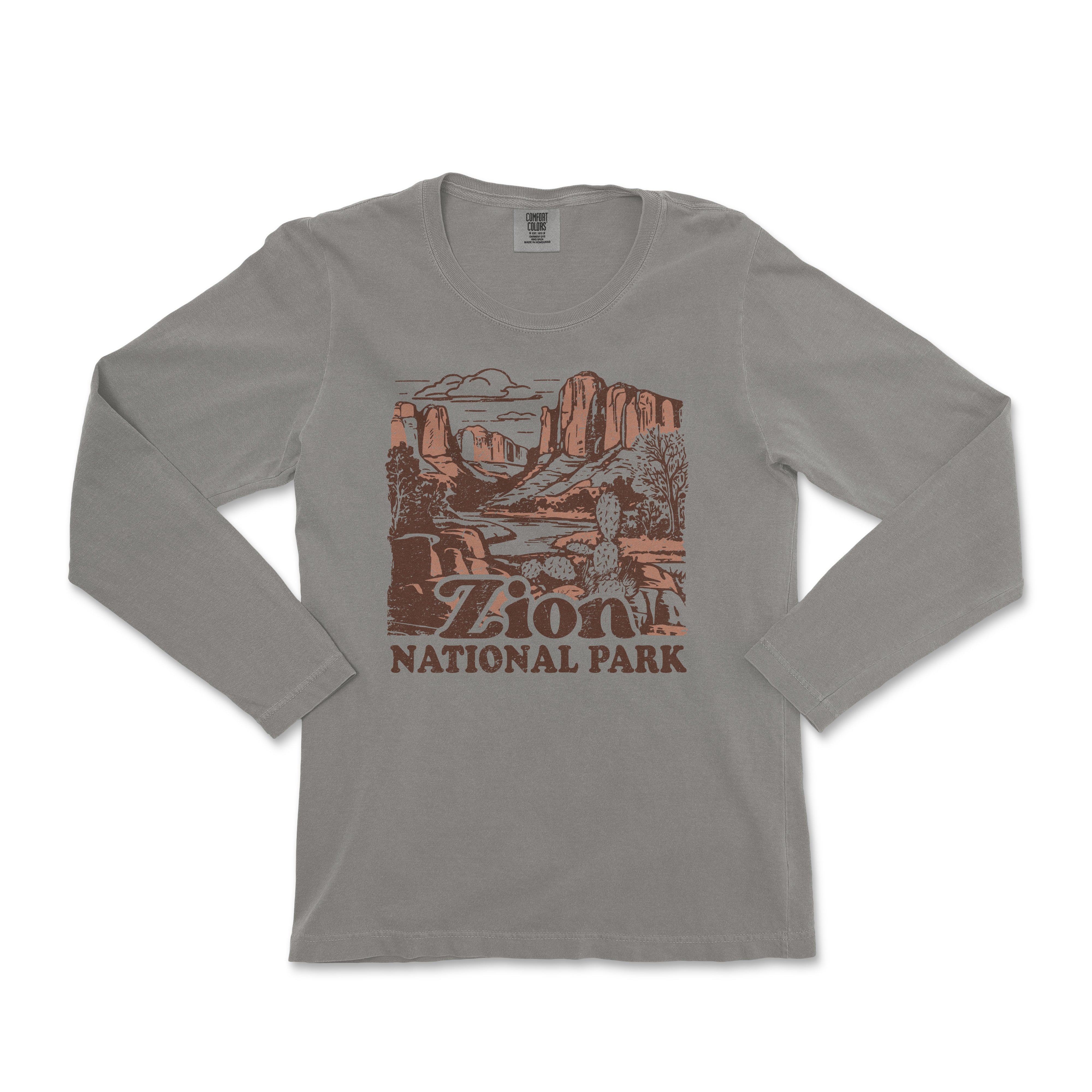 a gray long sleeve shirt with a picture of the national park