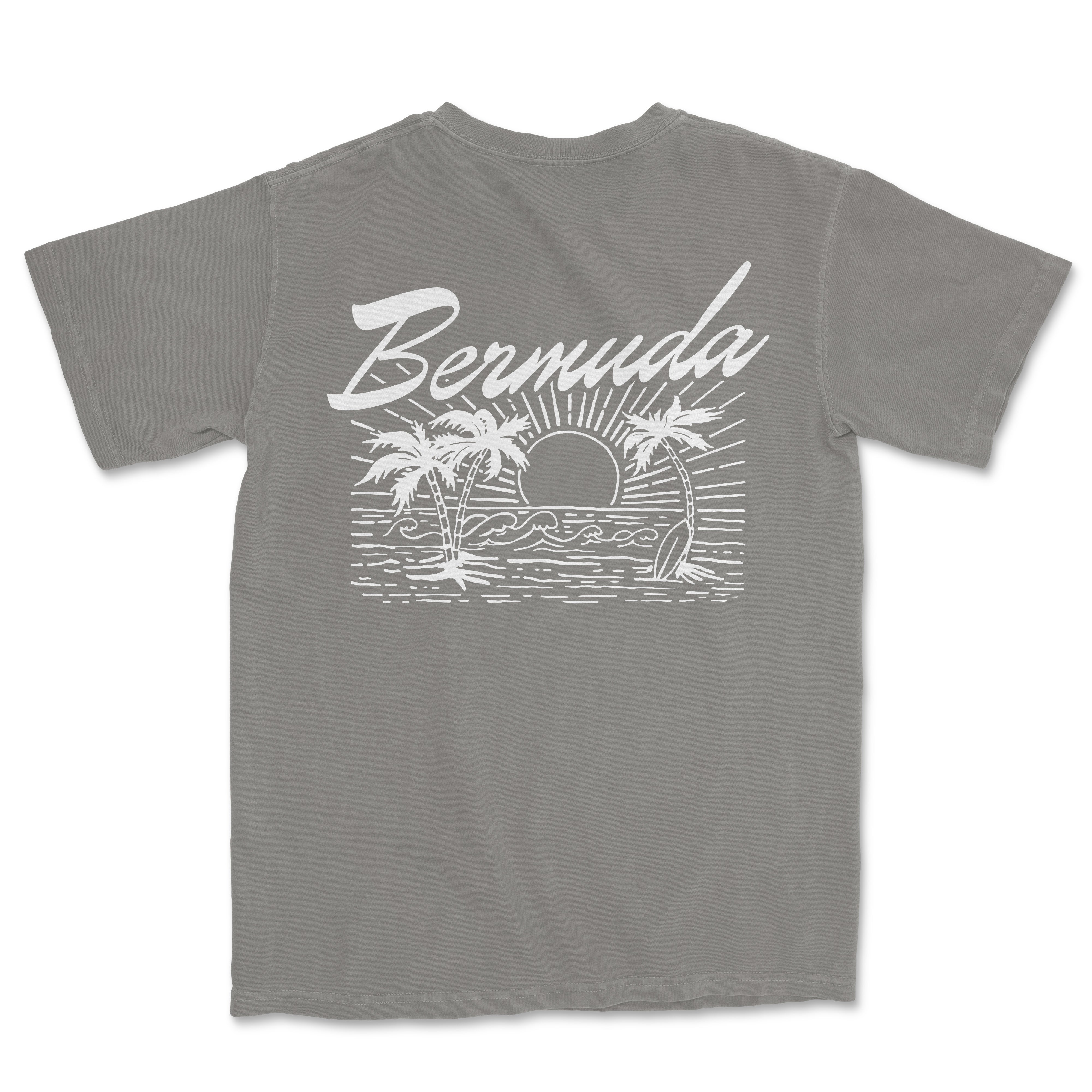 a t - shirt with the words bemuda on it